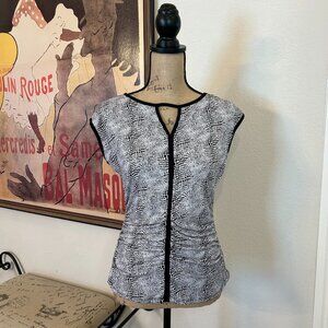 Vince Camuto Sleeveless top